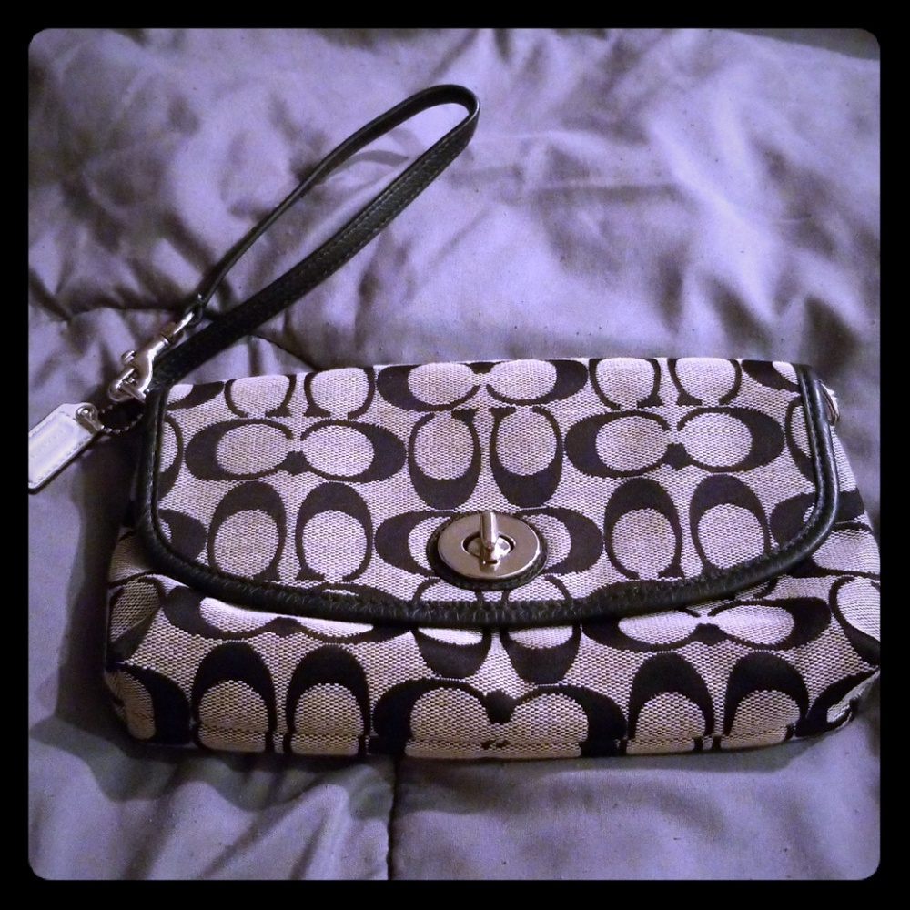 Coach medium wristlet purse